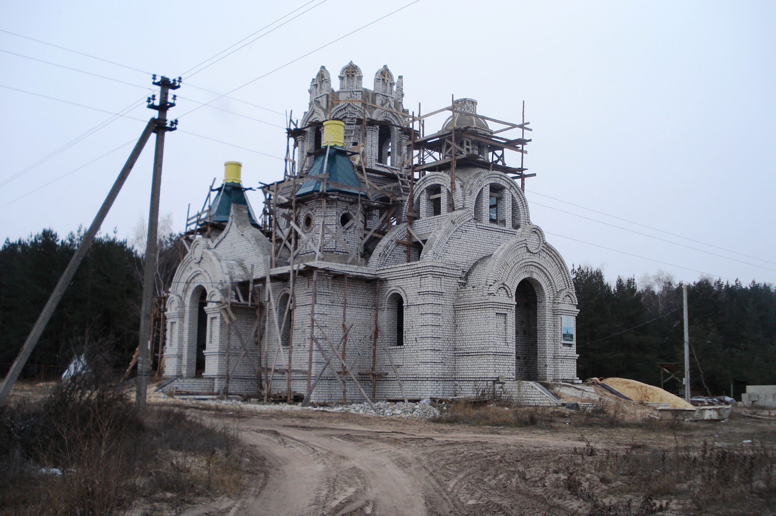 Church_under_construction